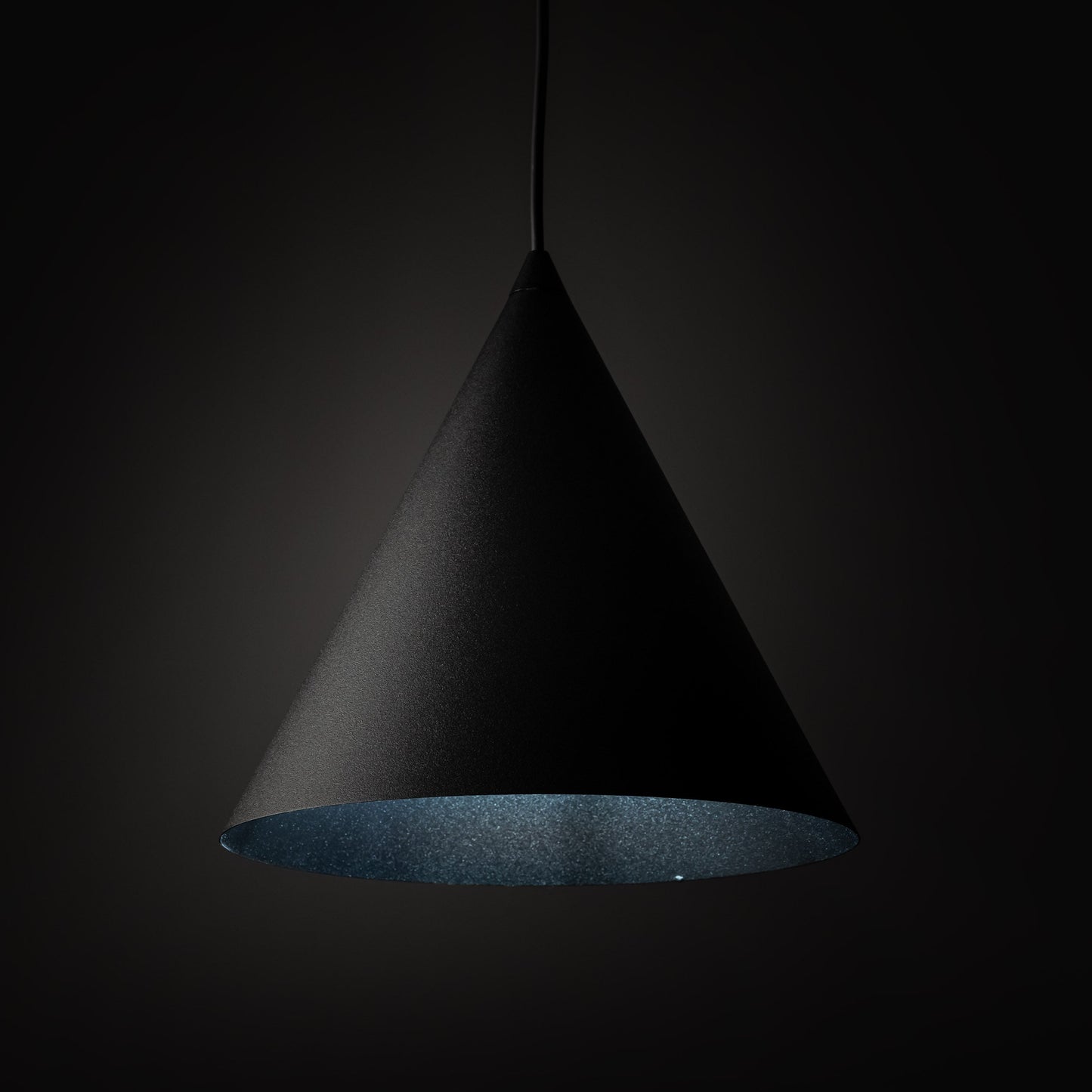 CONO Black Medium Modern Minimalist Pendant Light